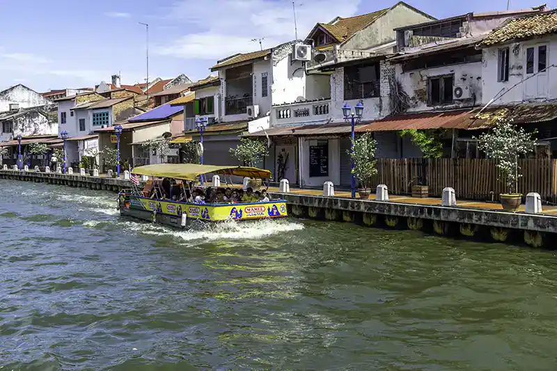 Malacca River Cruise with heritage shophouses – popular Malaysia tourist attraction
